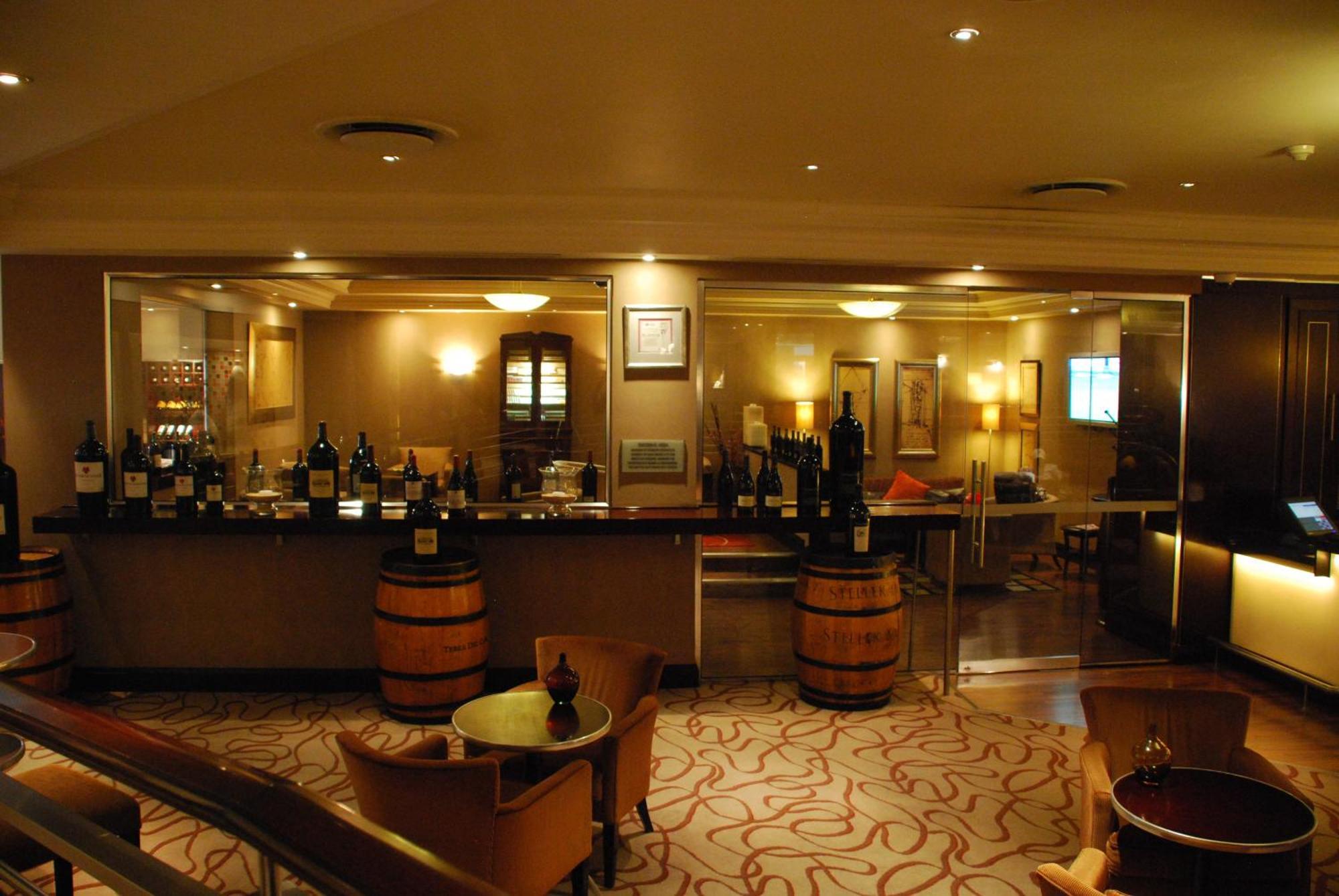 Southern Sun Or Tambo International Airport Kempton Park Exterior photo Wine cellar in a wine bar